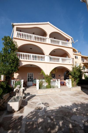 Apartmani Nedjeljko